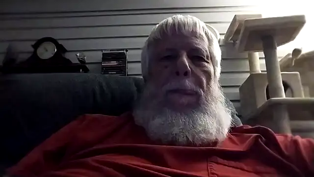 Snapshot of Futura_intx chatting on 10, 2, 2026 Futura intx online show from 10, 2, 2026