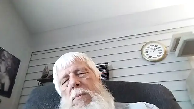 Snapshot of Futura_intx chatting on 13, 2, 2026 Futura intx online show from 13, 2, 2026