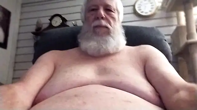 Snapshot of Futura_intx chatting on 17, 2, 2026 Futura intx online show from 17, 2, 2026