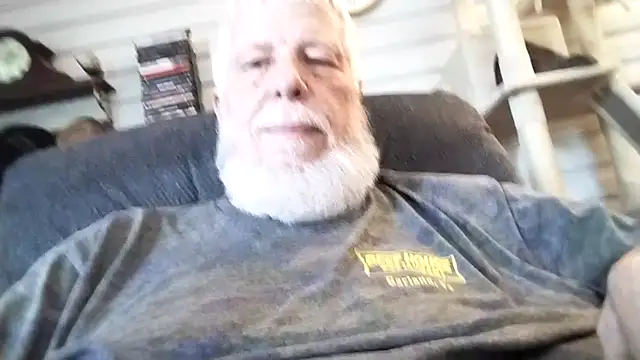 Snapshot of Futura_intx chatting on 19, 2, 2026 Futura intx online show from 19, 2, 2026