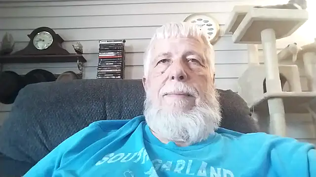 Snapshot of Futura_intx chatting on 26, 2, 2026 Futura intx online show from 26, 2, 2026