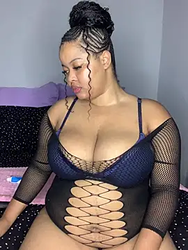 sexytinashe21 online show from 2, 4, 2026