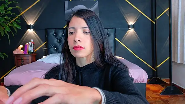 amabel zambrano online show from 3, 11, 2025