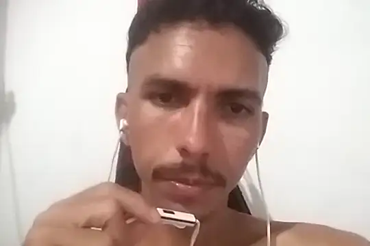 MagrinhoSaradoo online show from 10, 2, 2025