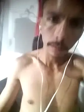 MagrinhoSaradoo online show from 17, 2, 2025