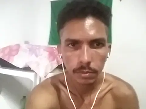 MagrinhoSaradoo online show from 18, 2, 2025