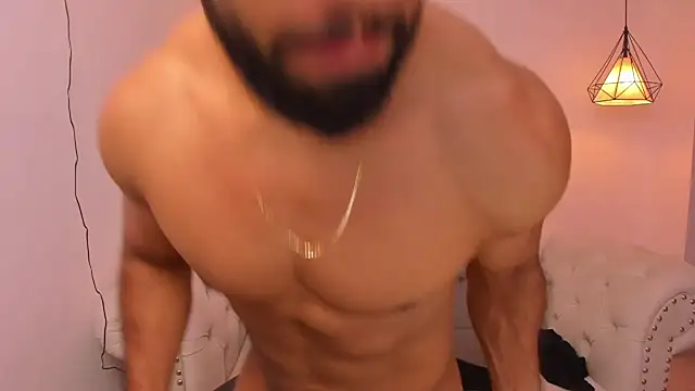 Santiago huntt online show from 7, 12, 2024