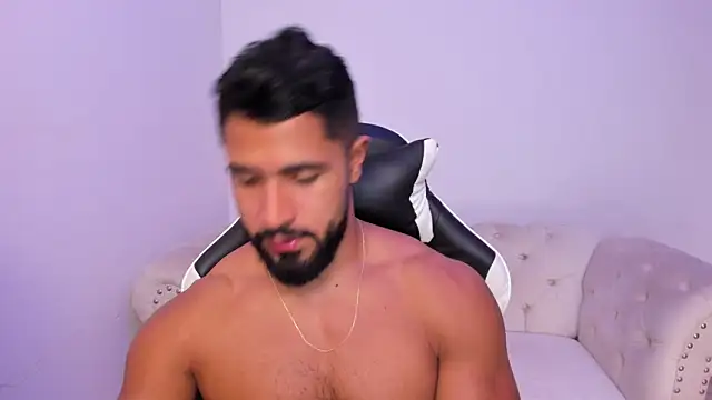 Snapshot of Santiago_huntt chatting on 27, 2, 2026 Santiago huntt online show from 27, 2, 2026