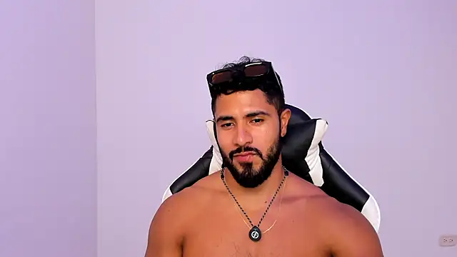 Santiago huntt online show from 6, 4, 2026