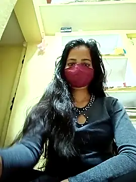 Snapshot of Pooja_cut chatting on 28, 2, 2025 Pooja cut online show from 28, 2, 2025