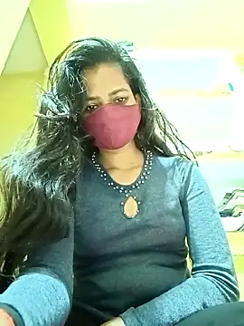 Snapshot of Pooja_cut chatting on 1, 3, 2025 Pooja cut online show from 1, 3, 2025