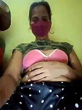 Snapshot of Pooja_cut chatting on 25, 9, 2025 Pooja cut online show from 25, 9, 2025