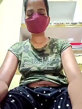 Snapshot of Pooja_cut chatting on 29, 9, 2025 Pooja cut online show from 29, 9, 2025