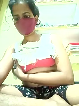 Snapshot of Pooja_cut chatting on 2, 10, 2025 Pooja cut online show from 2, 10, 2025