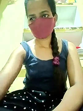 Snapshot of Pooja_cut chatting on 3, 10, 2025 Pooja cut online show from 3, 10, 2025