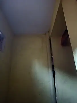 Snapshot of Pooja_cut chatting on 4, 10, 2025 Pooja cut online show from 4, 10, 2025