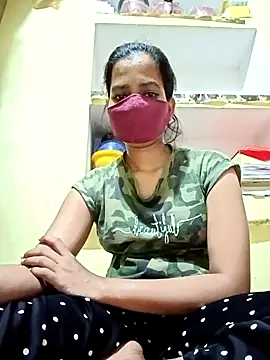 Snapshot of Pooja_cut chatting on 17, 10, 2025 Pooja cut online show from 17, 10, 2025