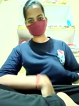 Snapshot of Pooja_cut chatting on 30, 10, 2025 Pooja cut online show from 30, 10, 2025