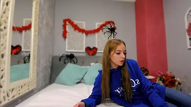 Snapshot of LustyRosee chatting on 24, 10, 2025 LustyRosee online show from 24, 10, 2025