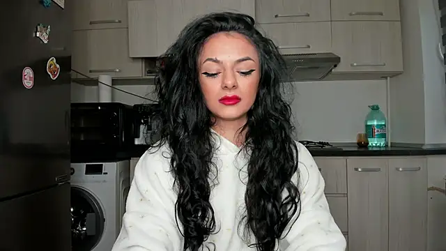 NNNoire online show from 29, 1, 2025