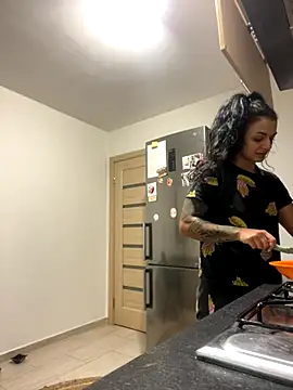 NNNoire online show from 16, 10, 2025