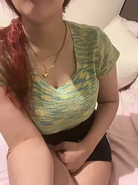 Snapshot of Maya_mimi chatting on 14, 7, 2026 Maya mimi online show from 14, 7, 2026