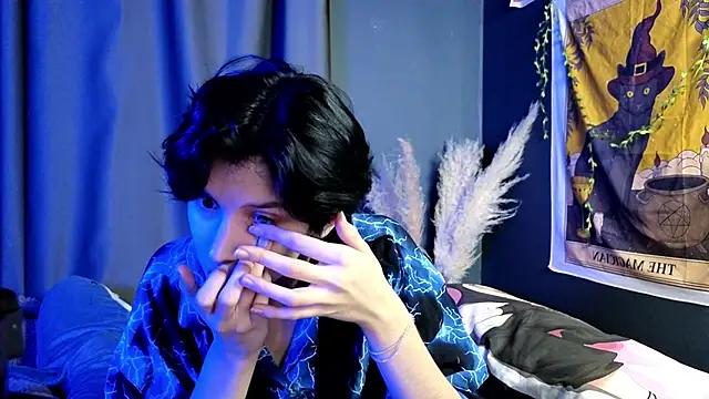 Hyeon Jin online show from 10, 2, 2025