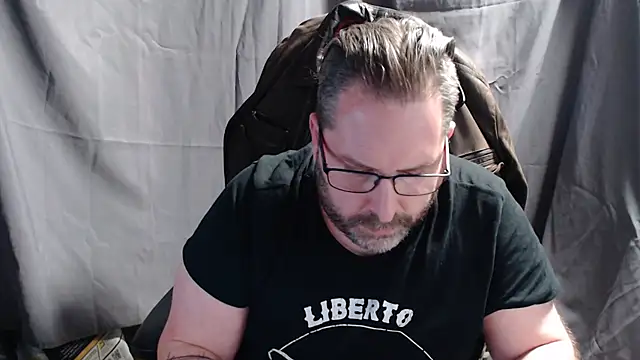 Snapshot of Streamlove77 chatting on 11, 1, 2025 Streamlove77 online show from 11, 1, 2025