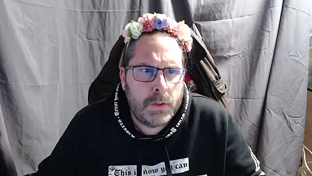 Snapshot of Streamlove77 chatting on 1, 2, 2025 Streamlove77 online show from 1, 2, 2025