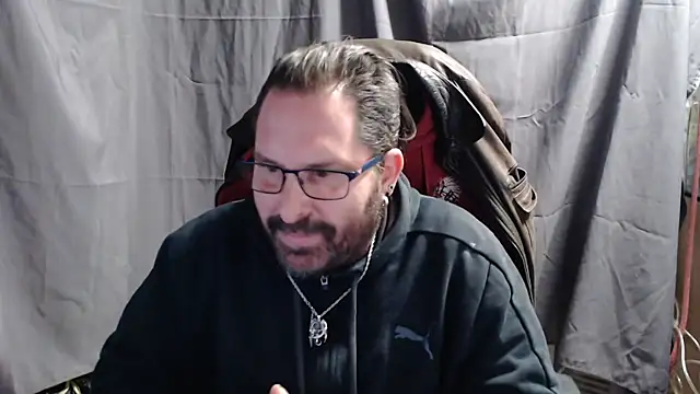 Snapshot of Streamlove77 chatting on 7, 2, 2025 Streamlove77 online show from 7, 2, 2025