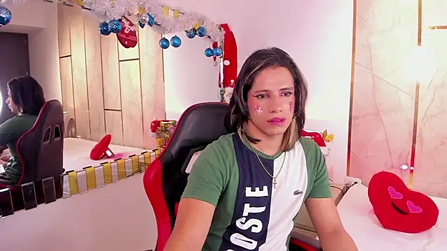 Snapshot of TylerBloom chatting on 15, 12, 2025 TylerBloom online show from 15, 12, 2025