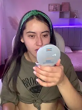 Camila pinkk online show from 7, 2, 2025