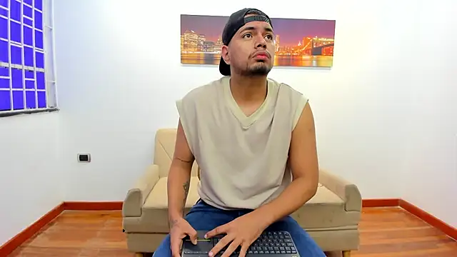 Snapshot of EnriquevillaF chatting on 18, 1, 2025 EnriquevillaF online show from 18, 1, 2025
