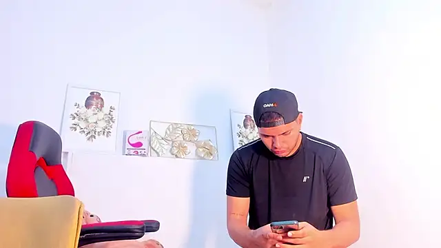Snapshot of EnriquevillaF chatting on 25, 1, 2025 EnriquevillaF online show from 25, 1, 2025