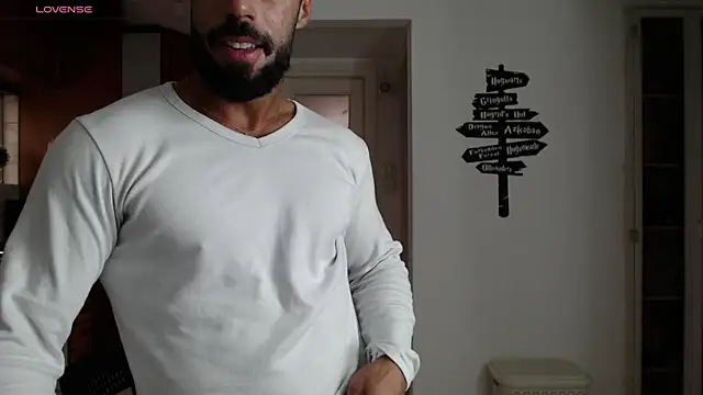 Snapshot of todddantes25 chatting on 22, 3, 2025 todddantes25 online show from 22, 3, 2025