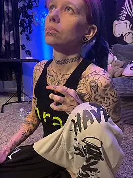 trashbrat online show from 9, 4, 2026