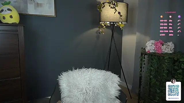 Snapshot of OdiliaHartnell chatting on 10, 3, 2025 OdiliaHartnell online show from 10, 3, 2025