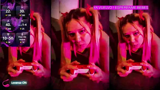 Snapshot of EmilyZoy chatting on 16, 2, 2025 EmilyZoy online show from 16, 2, 2025