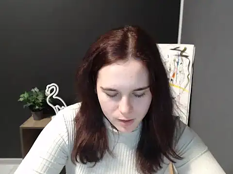 mini girly online show from 23, 1, 2025