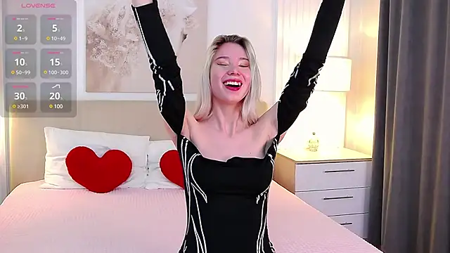 Emma plux online show from 19, 3, 2025