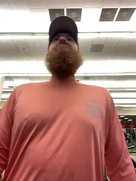 Snapshot of 32XRedBeard chatting on 2, 2, 2025 32XRedBeard online show from 2, 2, 2025