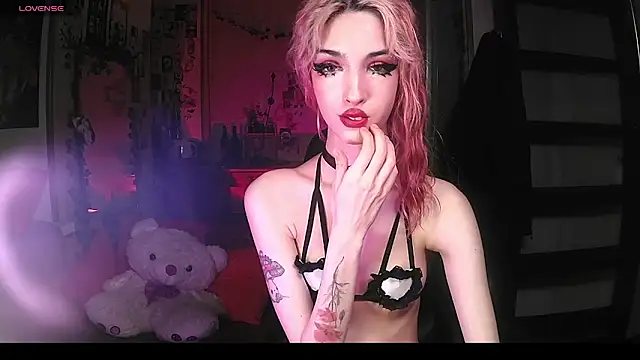 Ink  pleasure online show from 19, 9, 2025