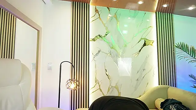 Emma Walkerr  online show from 10, 1, 2026