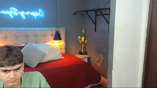 Snapshot of Tommy18__ chatting on 25, 2, 2025 Tommy18 online show from 25, 2, 2025