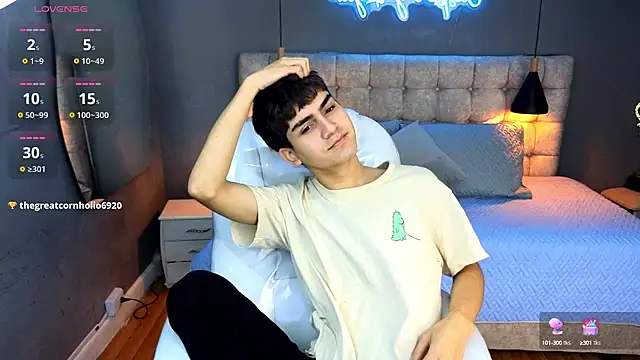 Snapshot of Tommy18__ chatting on 21, 3, 2025 Tommy18 online show from 21, 3, 2025