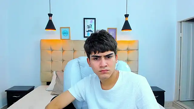 Snapshot of Tommy18__ chatting on 23, 3, 2025 Tommy18 online show from 23, 3, 2025