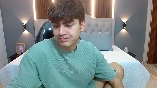 Snapshot of Tommy18__ chatting on 26, 9, 2025 Tommy18 online show from 26, 9, 2025