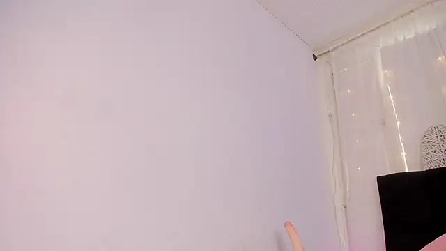 Bonny and carrot online show from 4, 10, 2025