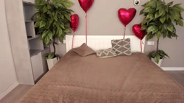 Snapshot of AnnaElys chatting on 20, 2, 2025 AnnaElys online show from 20, 2, 2025