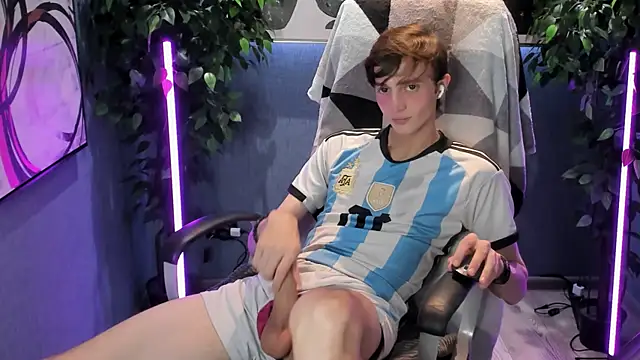 John Weasley online show from 22, 9, 2025